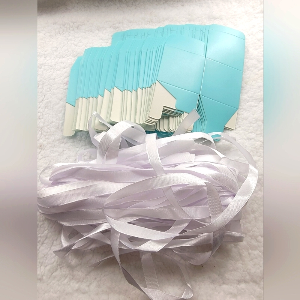 Small Tiffany Co. Inspired Treat Boxes! - Picture 5 of 7